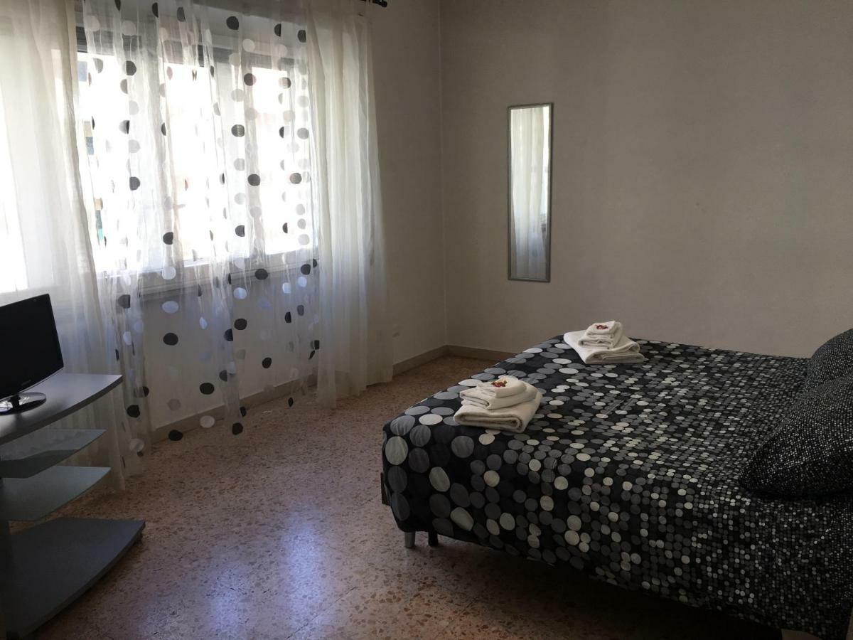Casa Vacanze Kokoroma Cipro Al Vaticano Exterior photo
